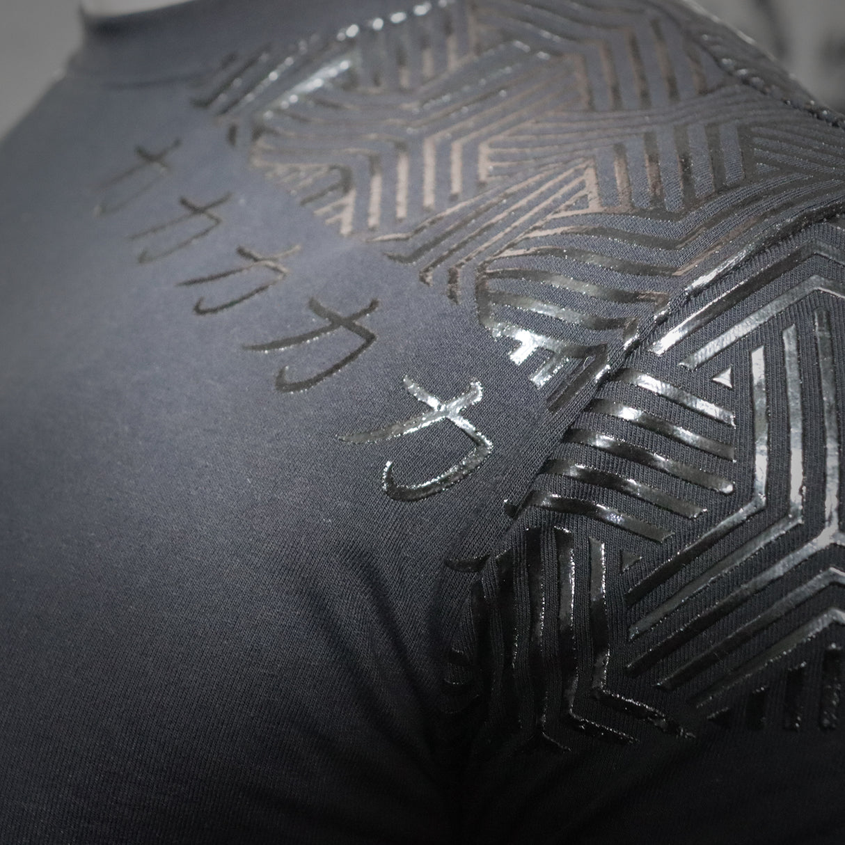 Barbell Grip Shirt, Black - Strength Shop