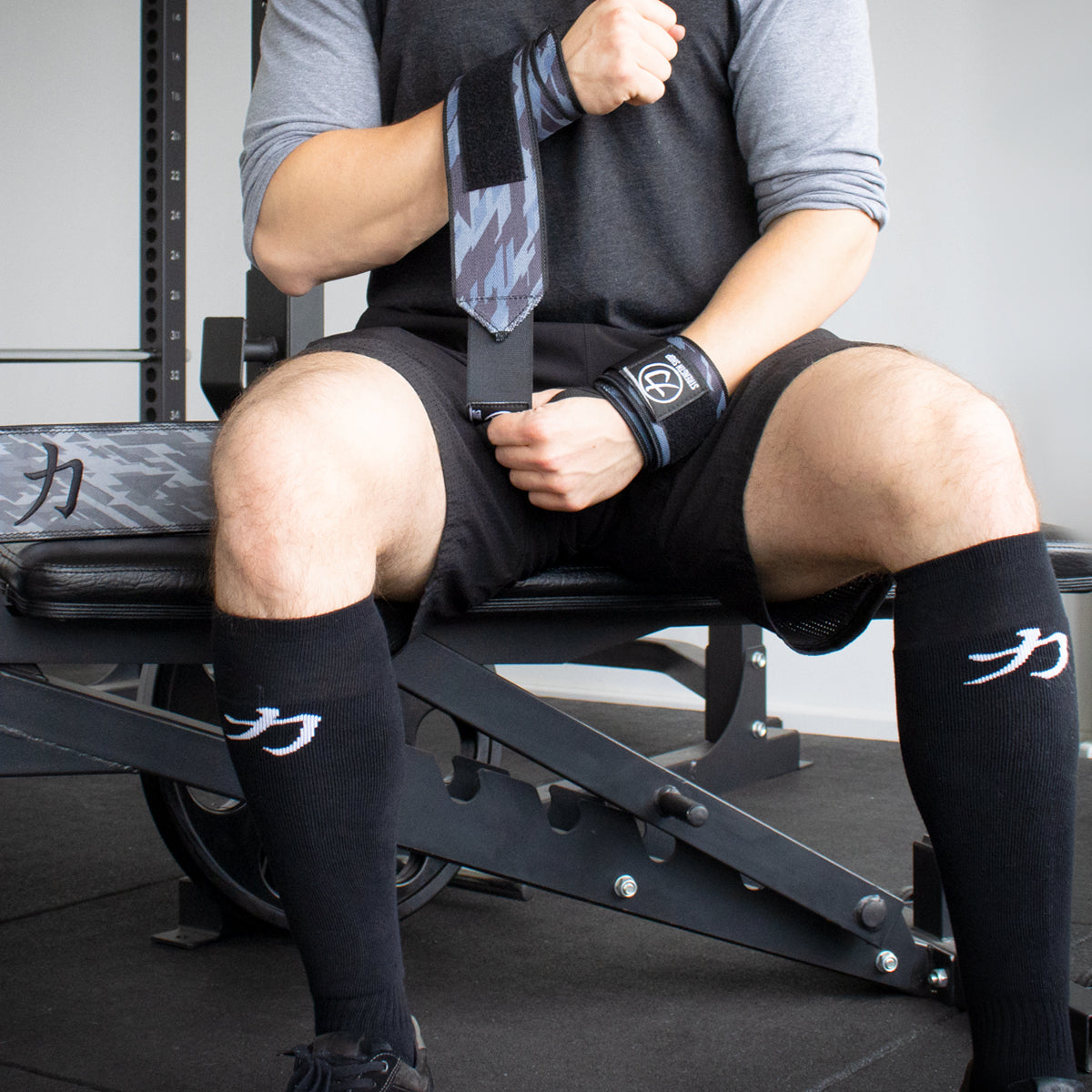 Black Deadlift / Weightlifting Socks - Strength Shop