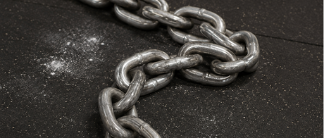 Accommodating Resistance: How Chains Build Strength Where Bars Fall Short