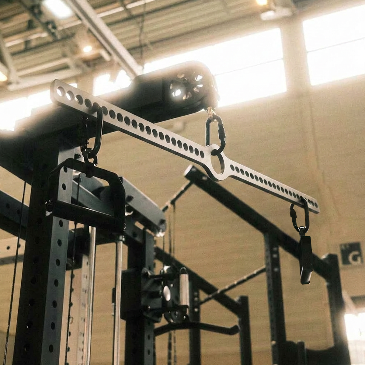 Adjustable Lat Pulldown & Row Bar - Strength Shop