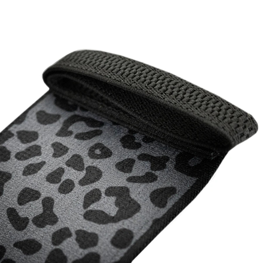 Light Wrist Wraps - Dark Leo Print – 30cm/60cm - Strength Shop