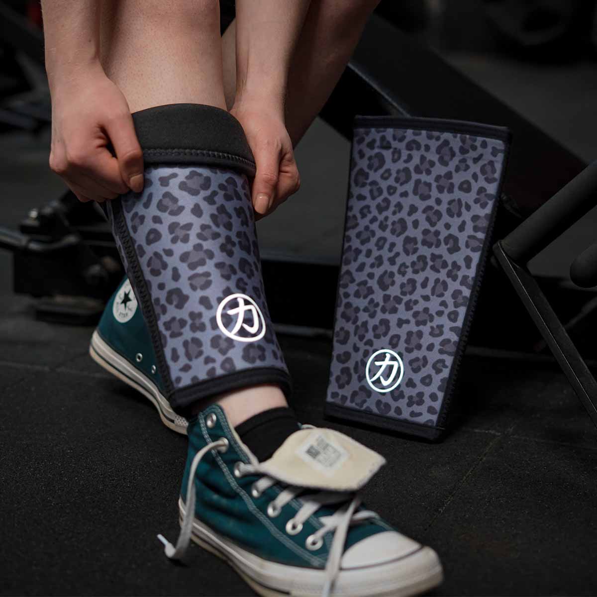 Strength Shop - 7mm Inferno Neoprene Knee Sleeves, Dark Leo - IPF
