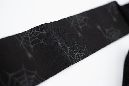 Medium Wrist Wraps, Spider print - IPF Approved, 30cm/60cm - Strength Shop